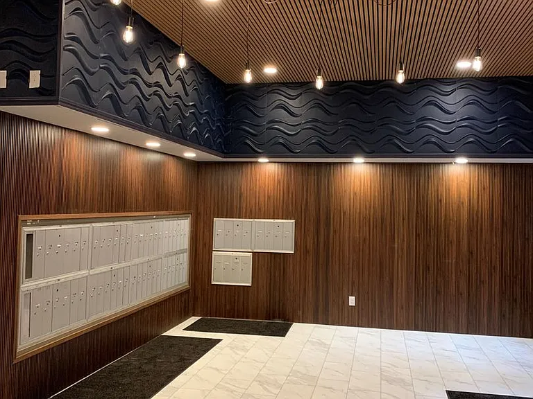 Modern Tool Square — Photo 2