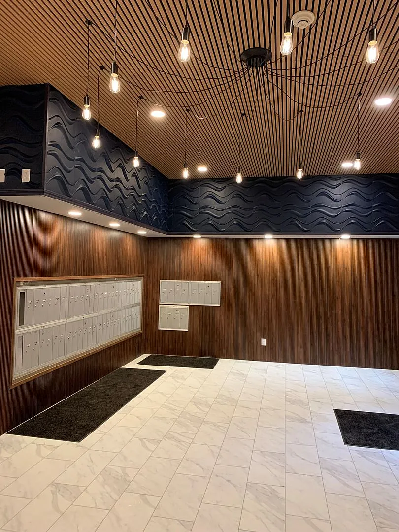 Building Photo - Modern Tool Square