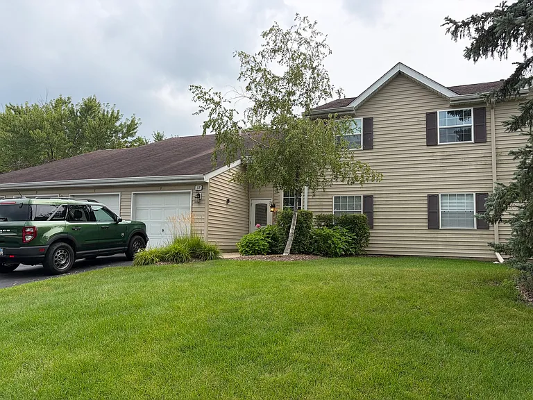 37 Gant Cir #E — Photo 1