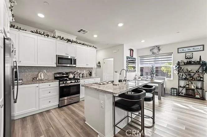 22719 Harmony Dr — Photo 14