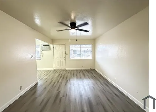113 Cedar St #4 — Photo 4