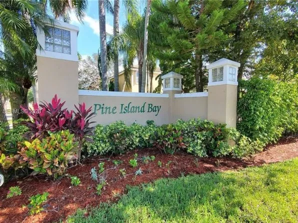 4430 SW 82nd Way, Fort Lauderdale, FL 33328