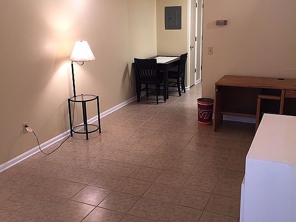 4th image of 1402 University City Blvd Unit 203