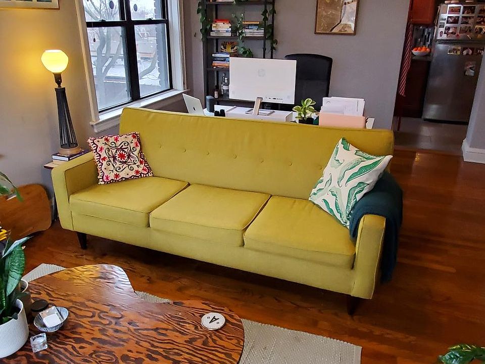 1st image of 4515 Maryland Ave APT 715