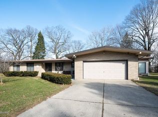 3953 Tamarack Ter, Coloma, MI 49038