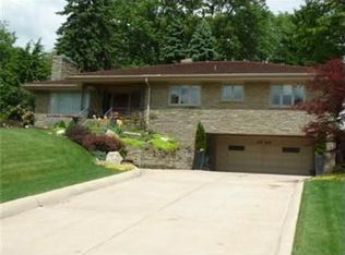 4440 Brownsville, Whitehall, PA 15236