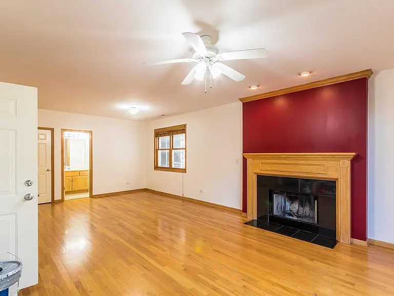 1423 W Fillmore St #1 — Photo 2