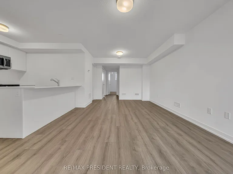940 David St N #81 — Photo 6