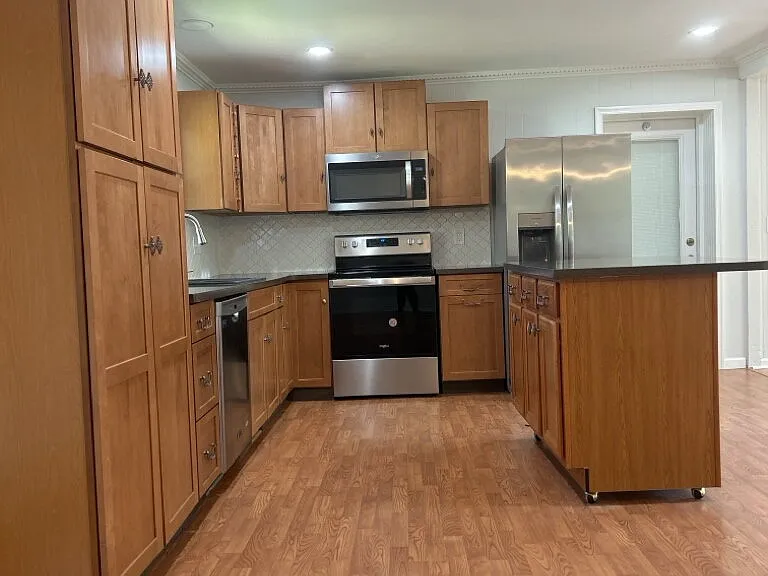 104 Elizabeth Dr — Photo 6