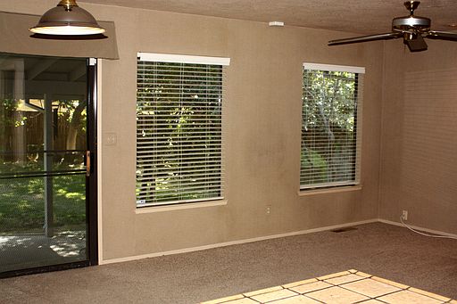 5th image of 2351 Cabrillo Cir