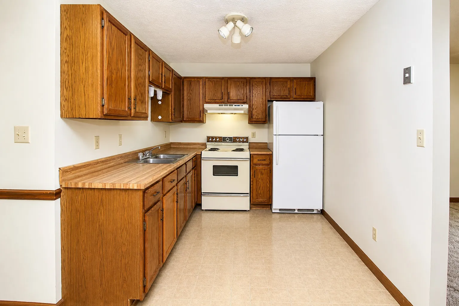 1 bed, $850 — Photo 2