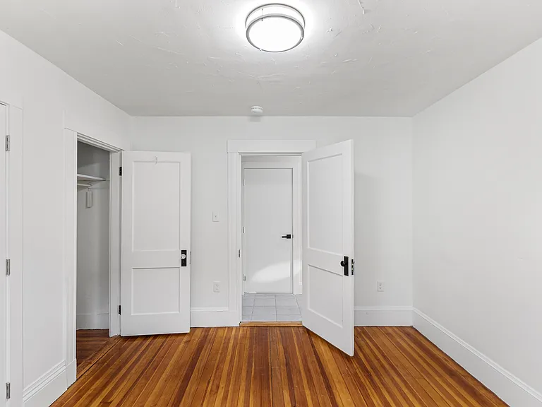 93 Pennsylvania Ave #1 — Photo 10