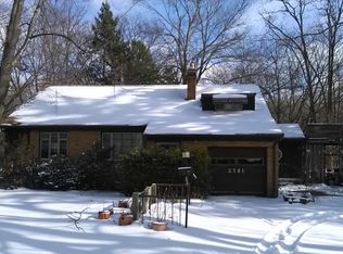 2381 Dover Center Rd, Westlake, OH 44145