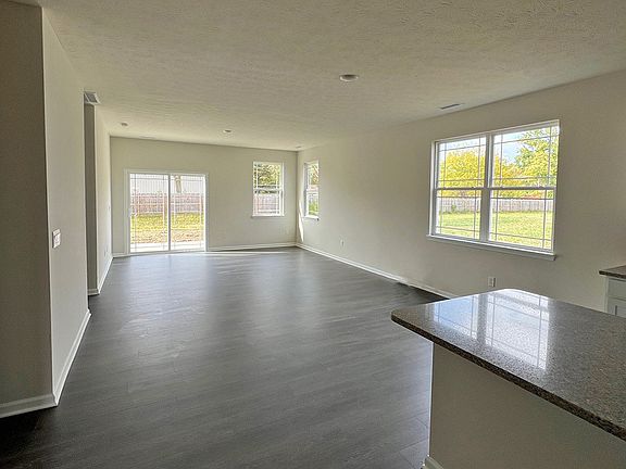 3rd image of 5108 Woodhurst Ln