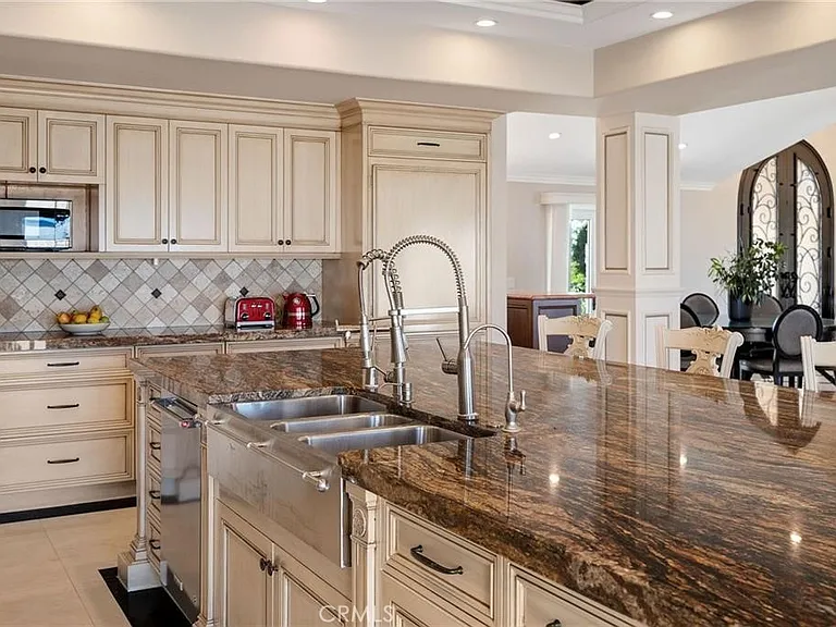 21 Coveview Dr — Photo 37