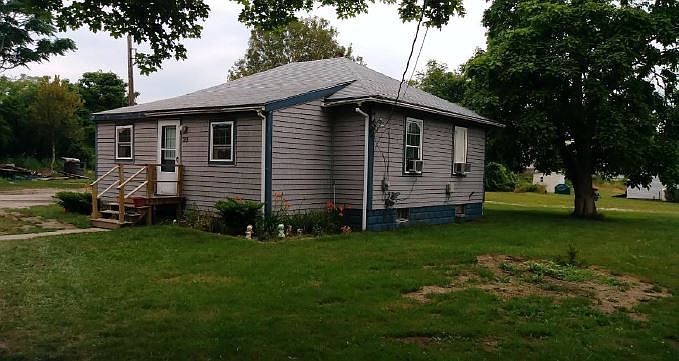 2nd image of 20 Pires St