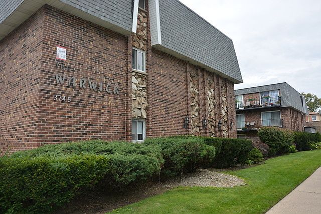 1st image of 3746 N Central Ave APT 2H