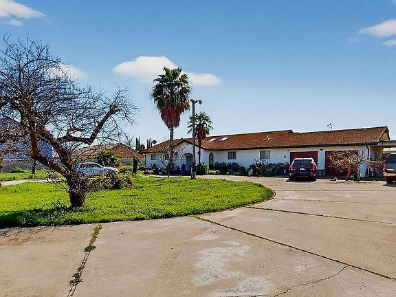 4th image of 6400 E Hatch Rd