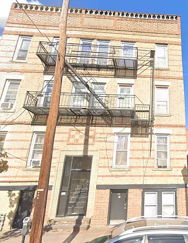 108 60th St Photo 1
