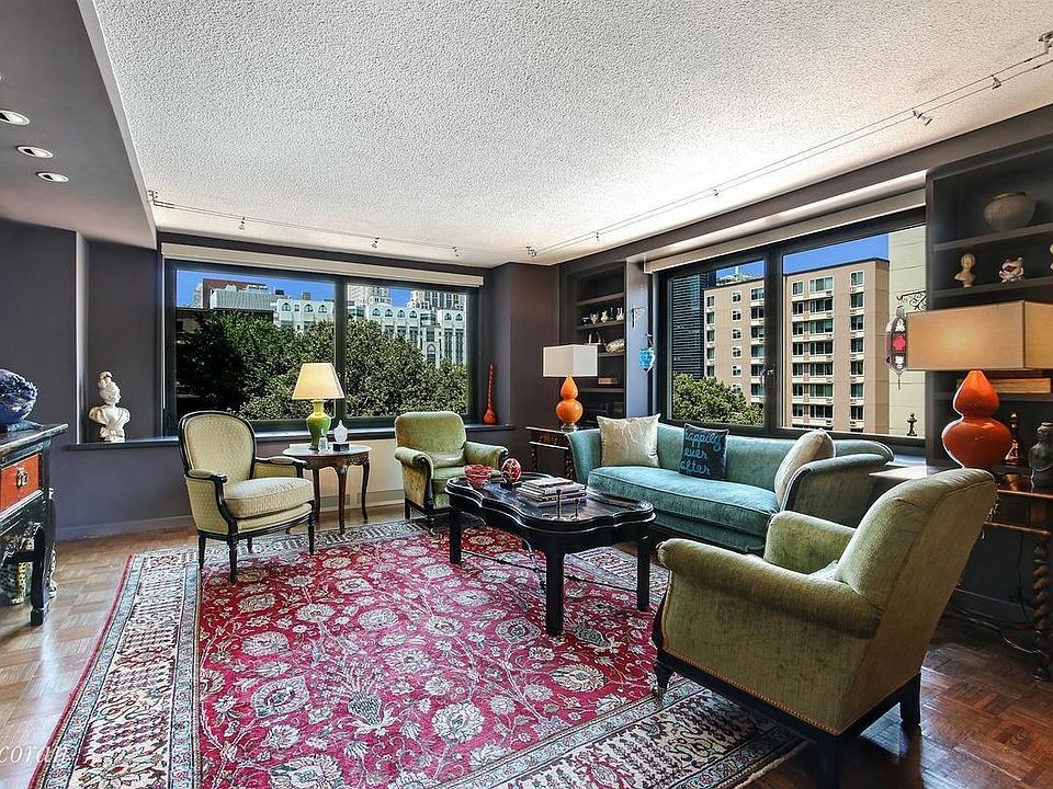 1st image of 531 Main St APT 715