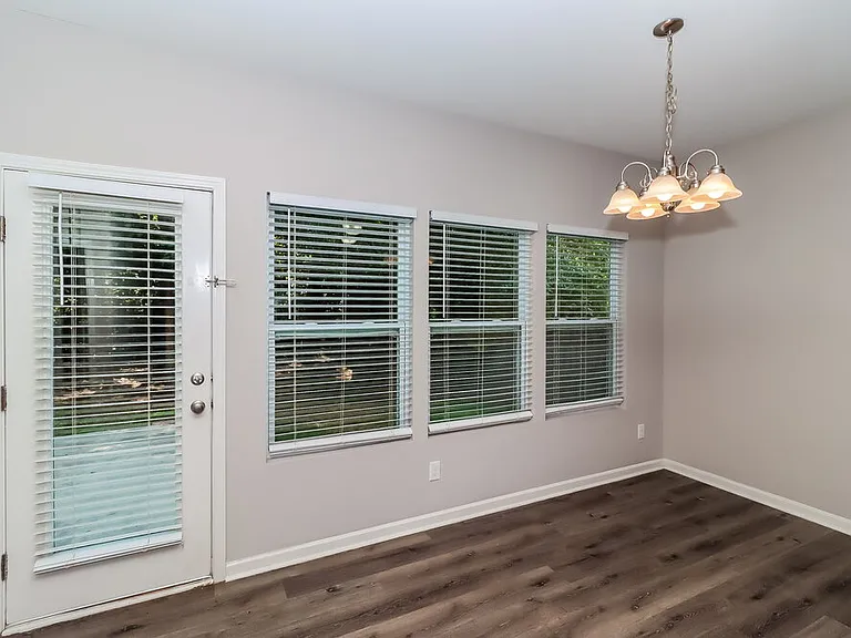 2708 Bramble Ridge Ct — Photo 7