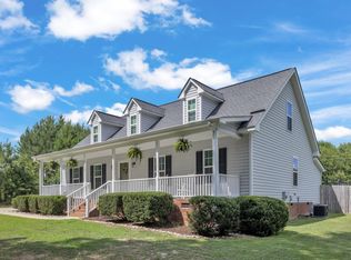 8805 Dukes Lake Rd, Zebulon, NC 27597