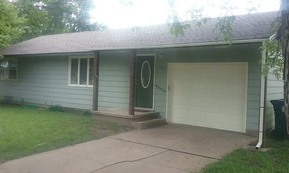 1st image of 1305 E 14th Ave