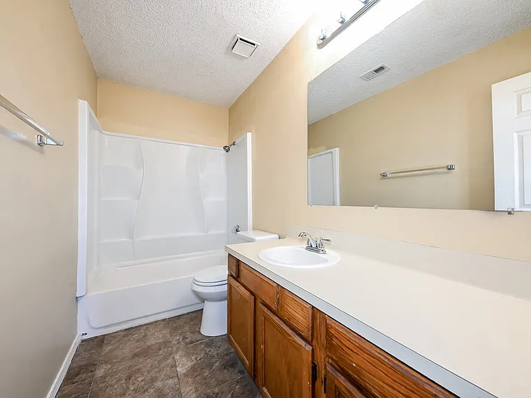 529 Horse Shoe Bnd — Photo 15