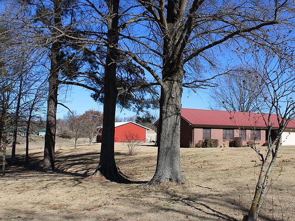 2nd image of 866 Deen Rd