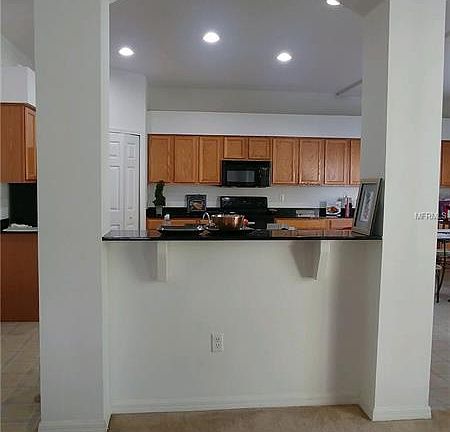 4th image of 25501 Bruford Blvd