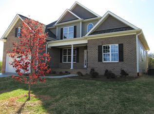 210 Brookfield Dr, Stokesdale, NC 27357