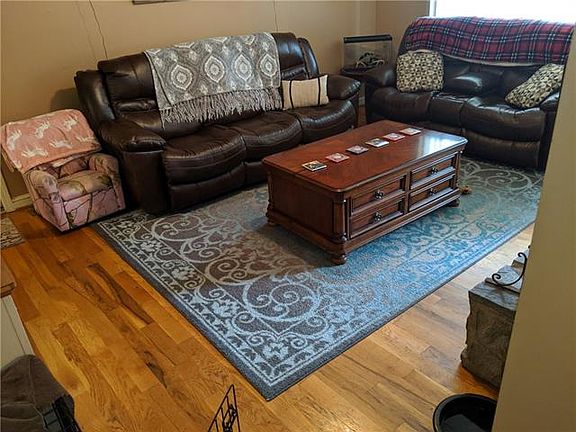 5th image of 843 Nuway Cir