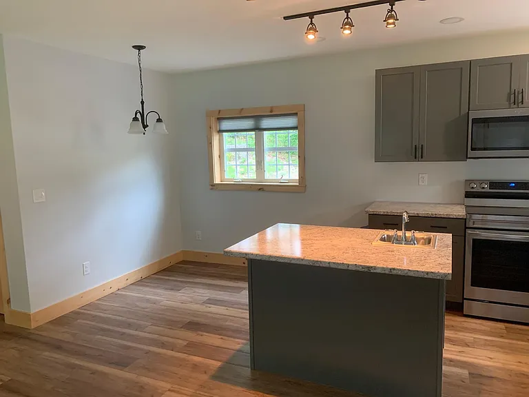 384 Shaker Rd #A — Photo 7