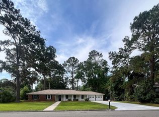 725 Windsor Rd, Savannah, GA 31419