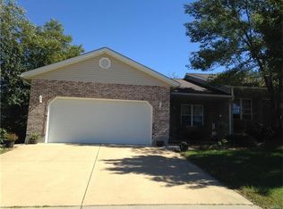 1090 Bieker Rd, Washington, MO 63090