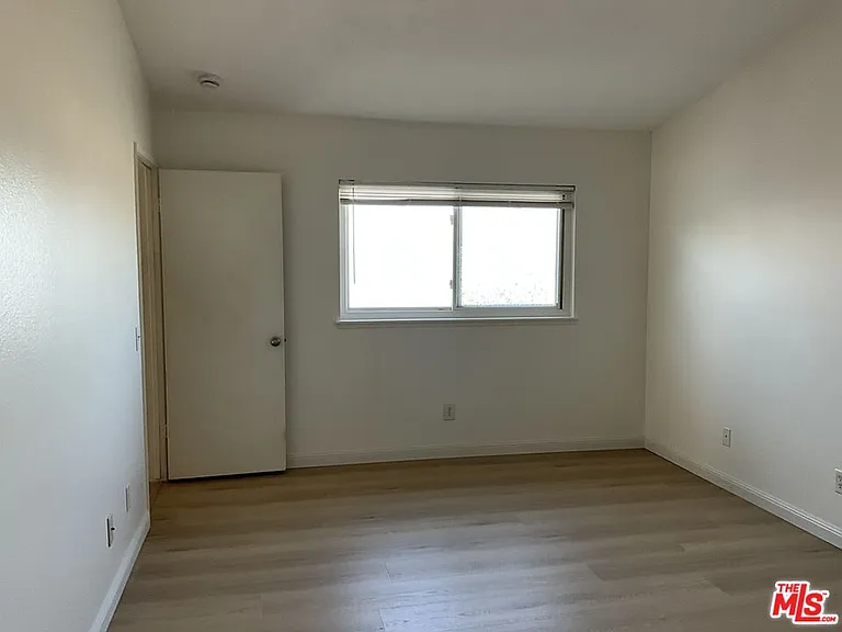 11429 Mount Baxter St — Photo 12