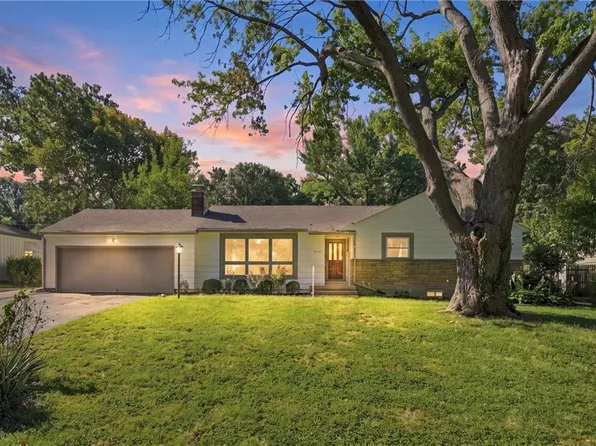 6717 W 65th Ter, Overland Park, KS 66202