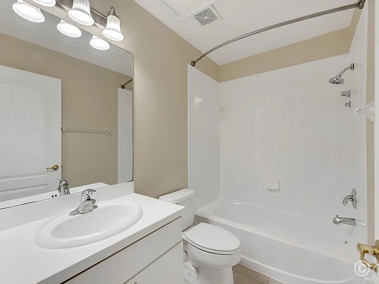 6737 Lake Rochester Ln — Photo 18