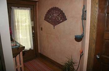 2nd image of 2444 Parkwood Ave