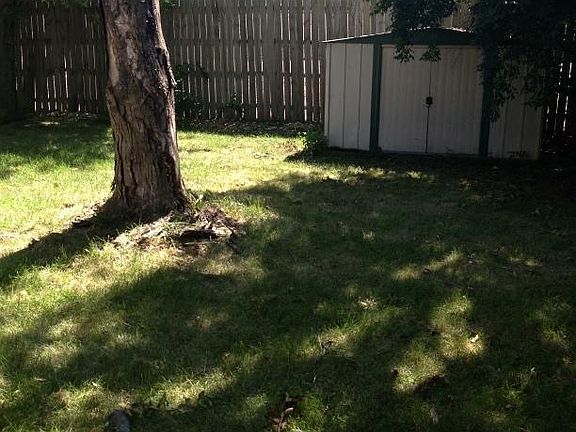 3rd image of 8314 Eagle Pass Dr