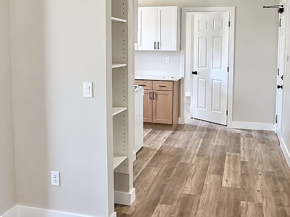2nd image of 215 Ocean Gate Ave #5