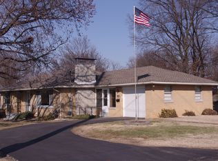 1700 Golfview Dr, Collinsville, IL 62234