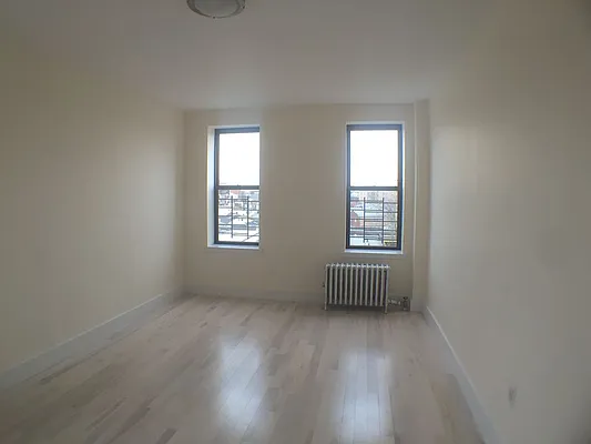 Rented by Newcastle Realty Services | media 11