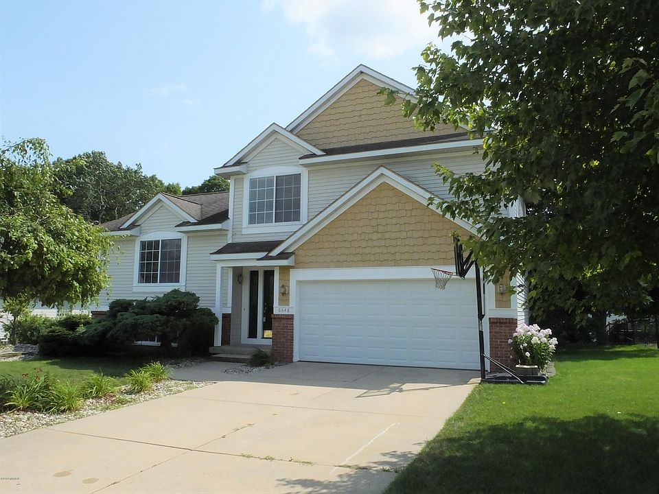 1st image of 6648 Fencerow Ct SE