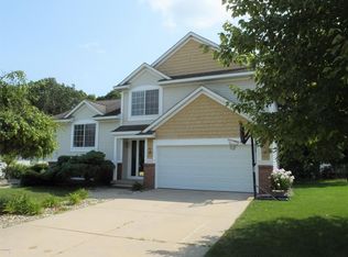 6648 Fencerow Ct SE, Caledonia, MI 49316