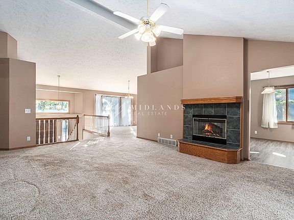 2nd image of 14111 S 33rd Ave