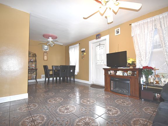 5th image of 10855 S Avenue O