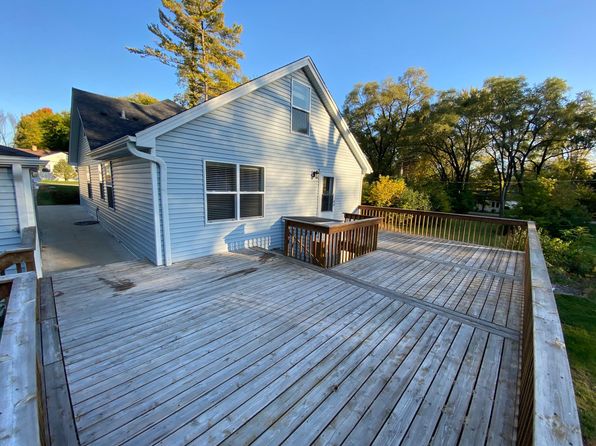 3217 Poplar Dr