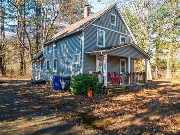 72 N Maple St, Hadley, MA 01035