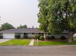 2812 Winter Way, Madera, CA 93637